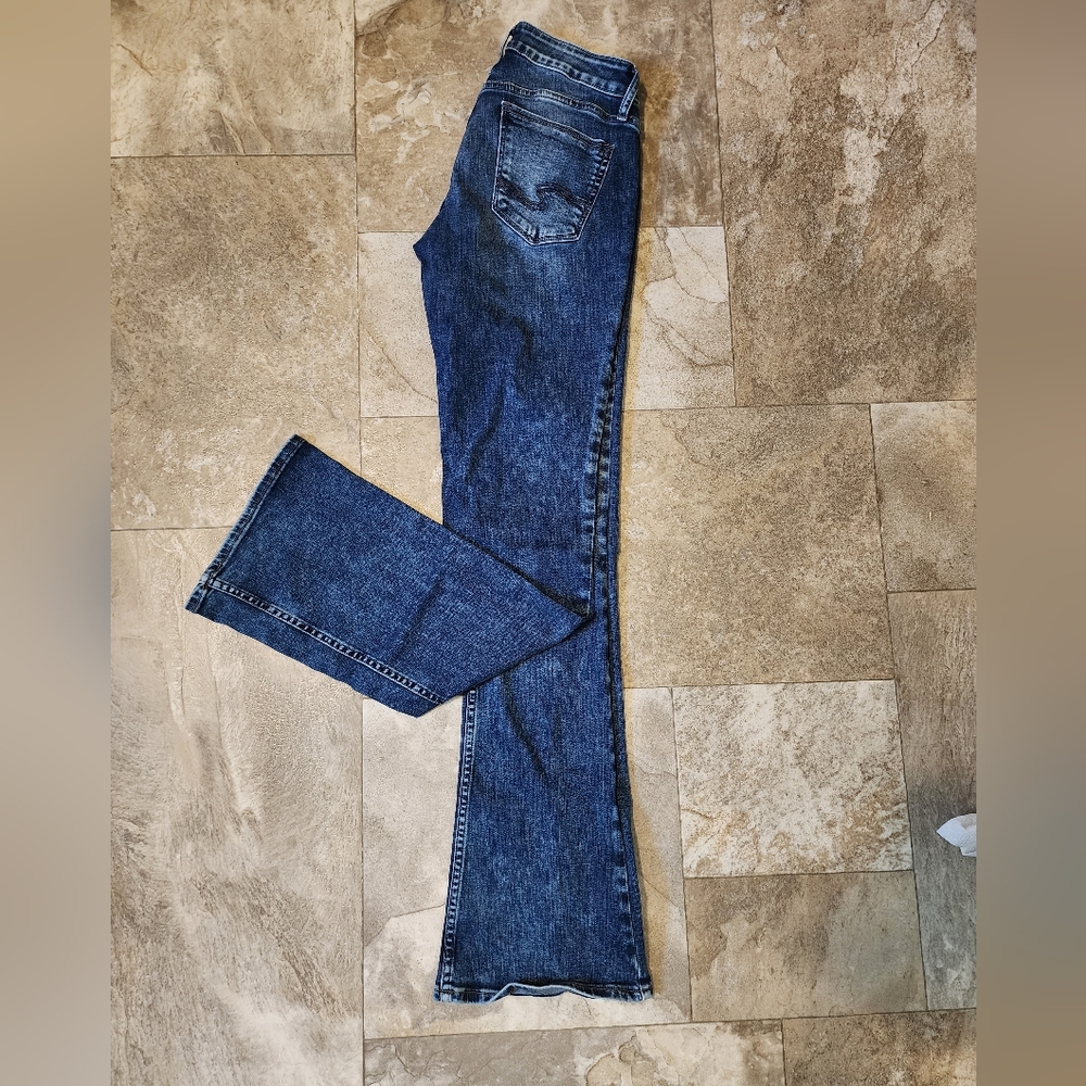 Silver Jean - Picture 2 of 3